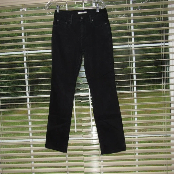 LEVI’S 505 Straight Black Jeans Size 4 - Picture 1 of 5